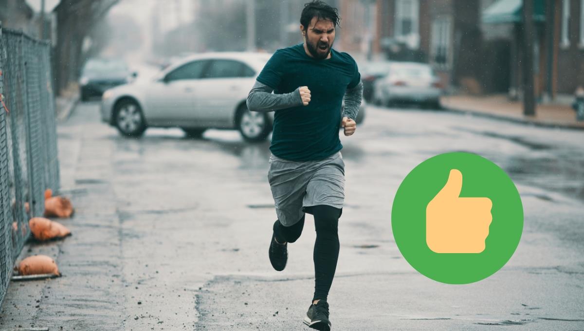 El secreto para no lesionarse al hacer running en un suelo mojado